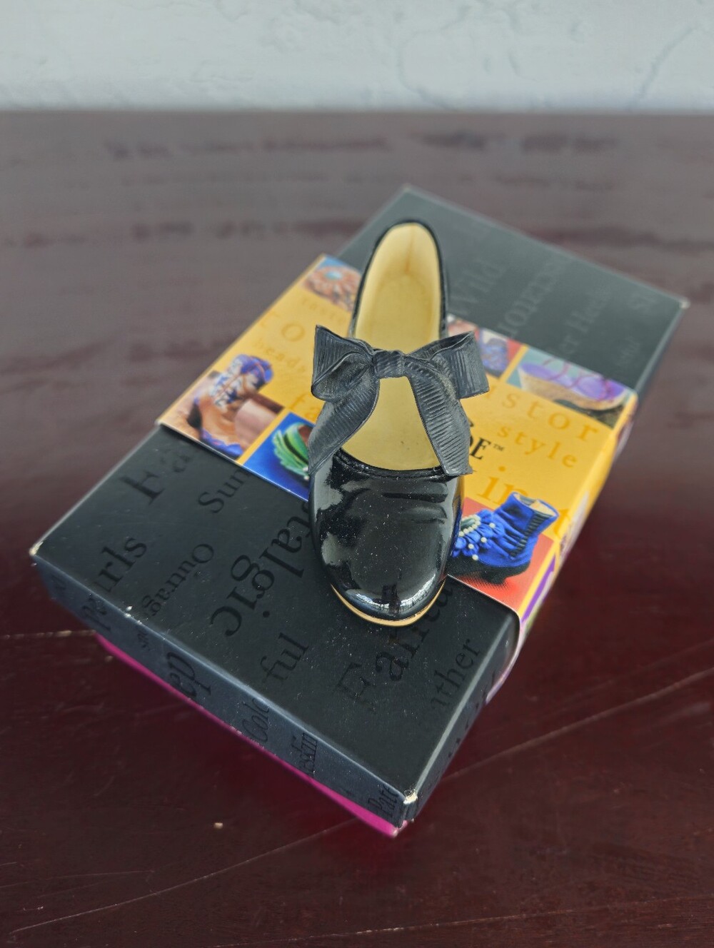 Just The Right Shoe "Toe Tapper" EUC
